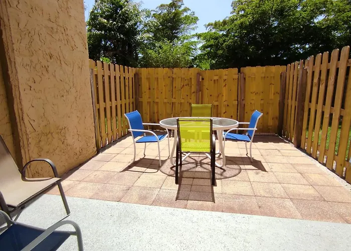 2Br/2Ba Condo Sienna Park